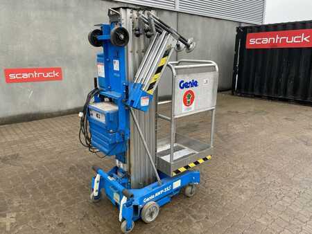 Pracovní plošina s nůžkovým zdvihem 1996  Genie Diverse (1)