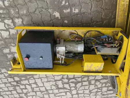 Scherenarbeitsbühne 2020  GMG 2626-ED (9)