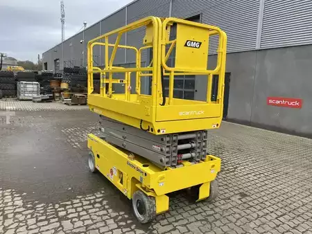 Scherenarbeitsbühne 2024  GMG 2646-i (2)