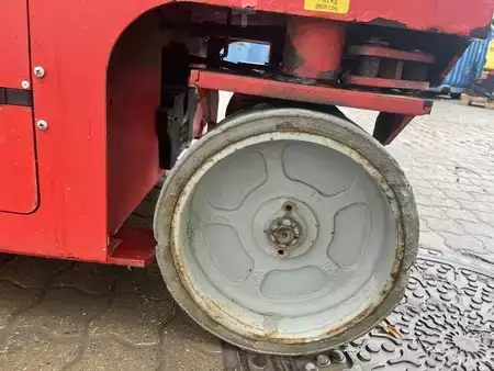 Scissor lift 2018  Manitou 120SE (6)