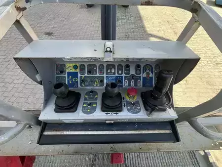 Knikarmhoogwerker 2016  Manitou 280TJ (3)