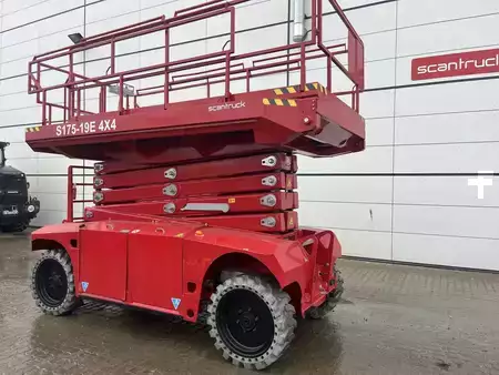 Plataforma Tijera 2021  PB S175-19E 4X4 (2)