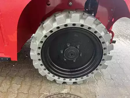 Plataforma Tijera 2021  PB S175-19E 4X4 (6)
