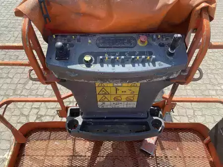 Podnośnik przegubowy 2012  JLG 450AJ (3)