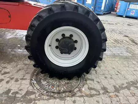 Fler stegs bom 2014  Manitou 200ATJ RC (6)