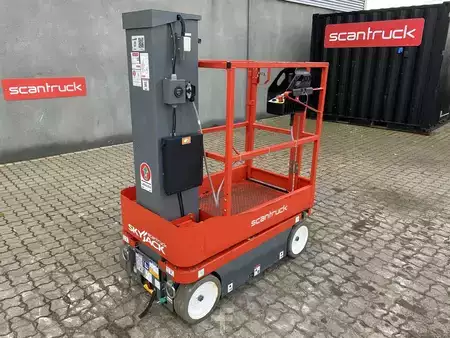 Spesielle enheter 2021  Skyjack SJ16 (1)