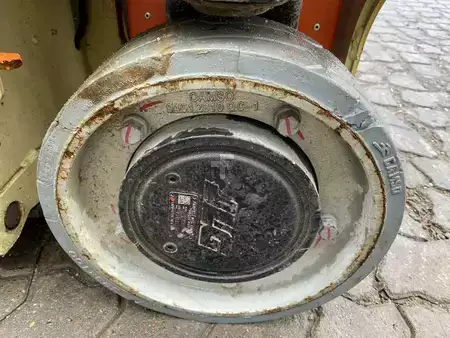 Speciální stroje 2018  JLG 1230ES (6)