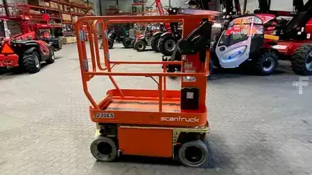 Ostatní 2014  JLG 1230ES (3)