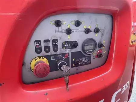 Teleskopbühne 2013  Manitou AETJ 150 | 2013 | 700 DRAAIUREN! / Dealer onderhouden (16)