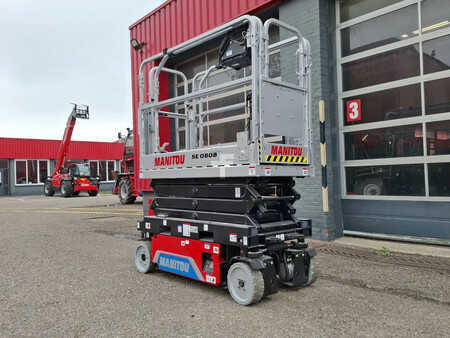 Pracovní plošina s nůžkovým zdvihem 2025 Manitou SE0808 (3)