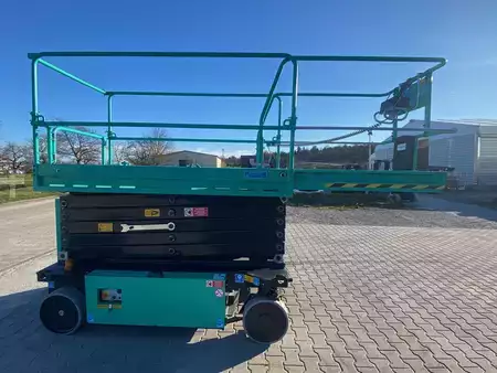 Scherenarbeitsbühne 2025  Imer 10122 (10)