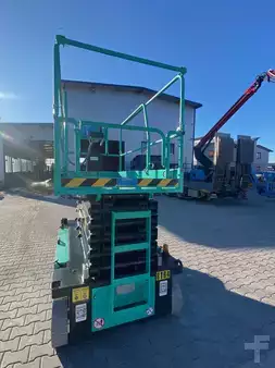 Scherenarbeitsbühne 2025  Imer 10122 (3)