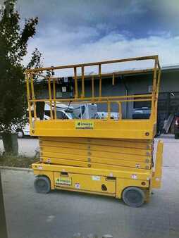 Pracovní plošina s nůžkovým zdvihem 2015 Haulotte Compact 14 (3)