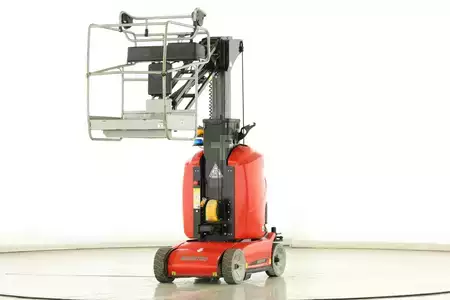 Kolmo zvedaná plošina 2021  Manitou 100-VJR (1)