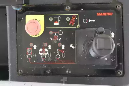 Kolmo zvedaná plošina 2021  Manitou 100-VJR (5)