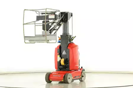Kolmo zvedaná plošina 2021  Manitou 100-VJR (1)