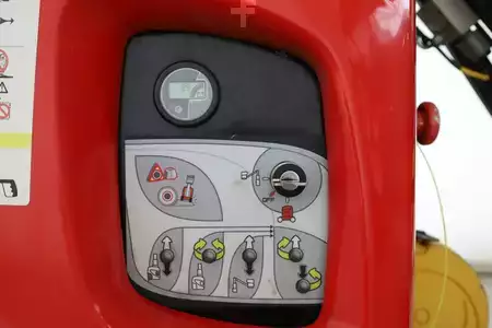 Kolmo zvedaná plošina 2021  Manitou 100-VJR (5)