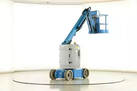 Plataformas articuladas 2011  Genie Z-30-20-N (2)