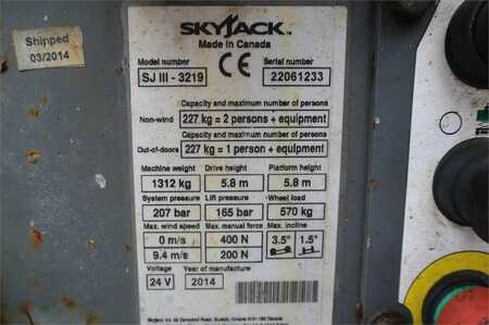 Pracovní plošina s nůžkovým zdvihem  Skyjack SJ3219 Electric, 8m Working Height, 227kg Capacity (6)