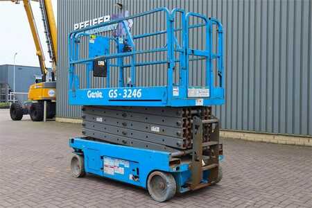 Genie GS3246 Electric, Working Height 11.75 m, 318kg Cap