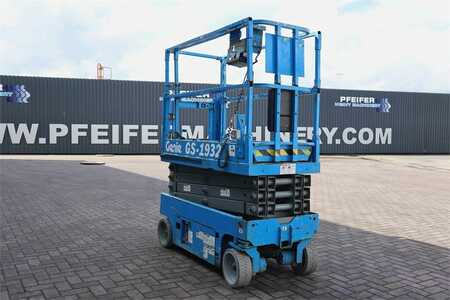 Genie GS1932 Electric, Working Height 7.8 m, 227kg Capac