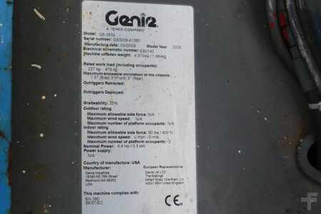 Podnośnik nożycowy  Genie GS2632 Electric, Working Height 10m, 227kg Capacit (15)