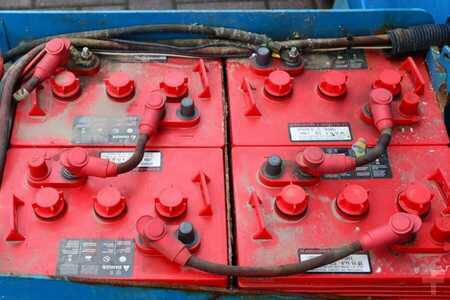 Pracovní plošina s nůžkovým zdvihem - Genie GS2632 Electric, Working Height 10m, 227kg Capacit (3)