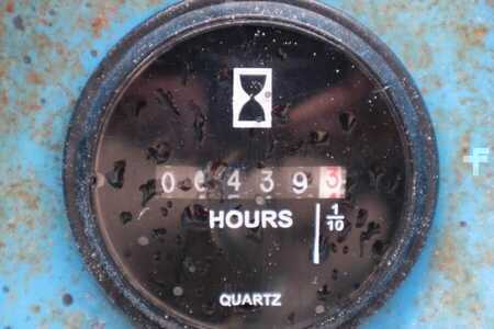 Pracovní plošina s nůžkovým zdvihem - Genie GS2632 Electric, Working Height 10m, 227kg Capacit (4)