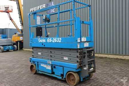 Scissors Lifts  Genie GS2632 Electric, Working Height 10m, 227kg Capacit (8)