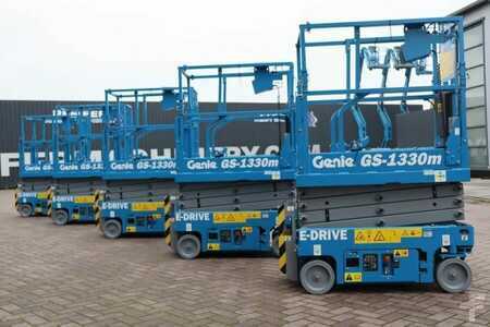 Pracovní plošina s nůžkovým zdvihem - Genie GS1330M All-Electric DC Drive, 5.9m Working Height (11)