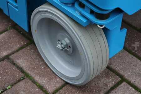 Pracovní plošina s nůžkovým zdvihem - Genie GS1330M Valid inspection, *Guarantee! All-Electric (8)