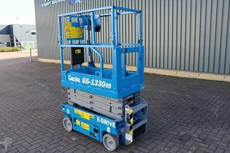 Pracovní plošina s nůžkovým zdvihem - Genie GS1330M Valid inspection, *Guarantee! All-Electric (10)