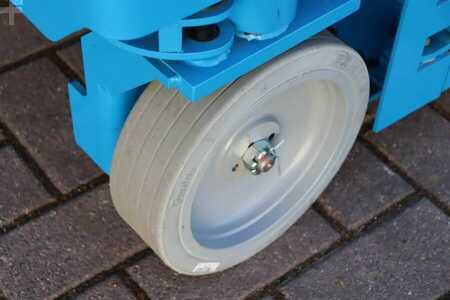 Pracovní plošina s nůžkovým zdvihem - Genie GS1330M Valid inspection, *Guarantee! All-Electric (16)