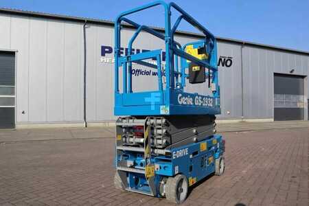 Pracovní plošina s nůžkovým zdvihem - Genie GS1932 E-Drive New And Available Directly From Sto (2)