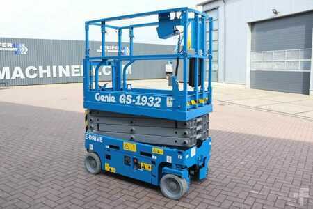 Scissor lift  Genie GS1932 E-Drive New And Available Directly From Sto (7)