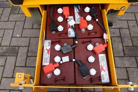 Scissors Lifts  Haulotte Compact 10N Valid Inspection, *Guarantee! 10m Work (3)