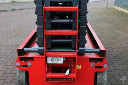 Scissor lift  Magni ES1612E Available Directly From Stock, Electric, 1 (12)