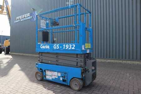 Sakse arbejds platform  Genie GS1932 Electric, Working Height 7.8 m, 227kg Capac (9)