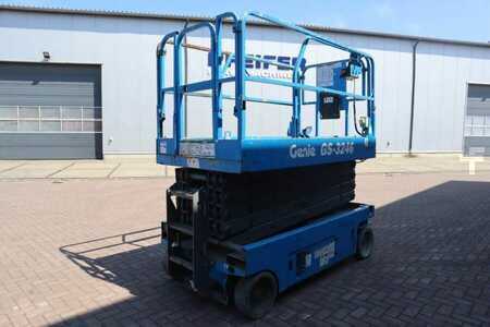 Genie GS3246 Electric, Working Height 11.75 m, 318kg Cap