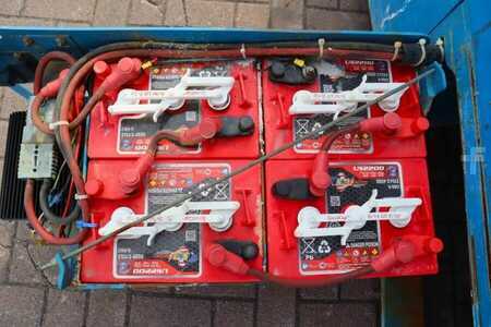 Pracovní plošina s nůžkovým zdvihem - Genie GS2632 Electric, Working Height 10m, 227kg Capacit (4)