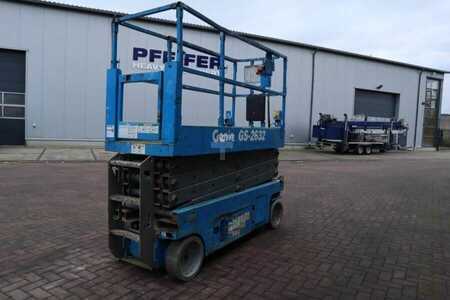 Scissor lift  Genie GS2632 Electric, Working Height 10m, 227kg Capacit (2)