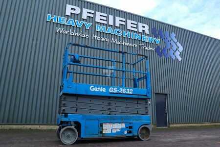 Scissor lift  Genie GS2632 Electric, Working Height 10m, 227kg Capacit (1)