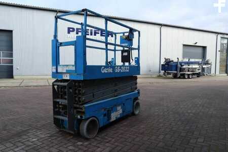 Scissor lift  Genie GS2632 Electric, Working Height 10m, 227kg Capacit (2)