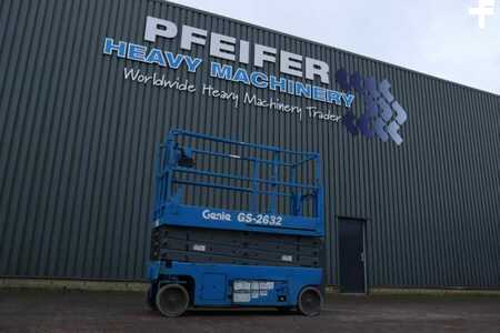 Scissor lift  Genie GS2632 Electric, Working Height 10m, 227kg Capacit (1)