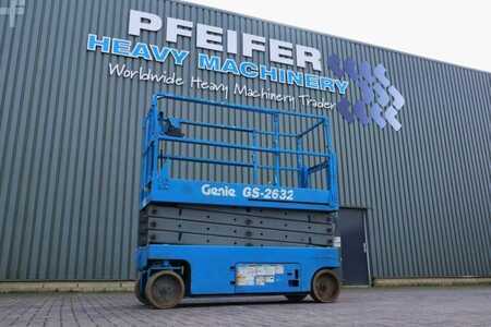 Scissor lift  Genie GS2632 Electric, Working Height 10m, 227kg Capacit (1)