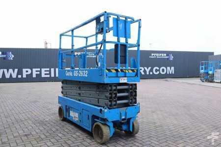 Scissor lift  Genie GS2632 Electric, Working Height 10m, 227kg Capacit (8)