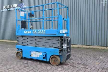 Scissor lift  Genie GS2632 Electric, Working Height 10m, 227kg Capacit (9)