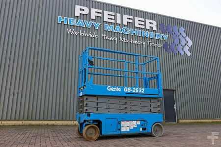 Scissor lift  Genie GS2632 Electric, Working Height 10m, 227kg Capacit (1)