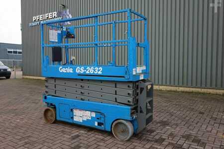 Scissor lift  Genie GS2632 Electric, Working Height 10m, 227kg Capacit (9)