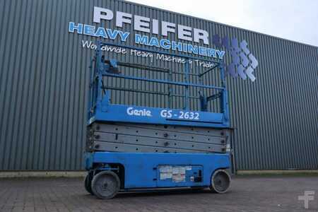 Scissor lift  Genie GS2632 Electric, Working Height 10m, 227kg Capacit (1)